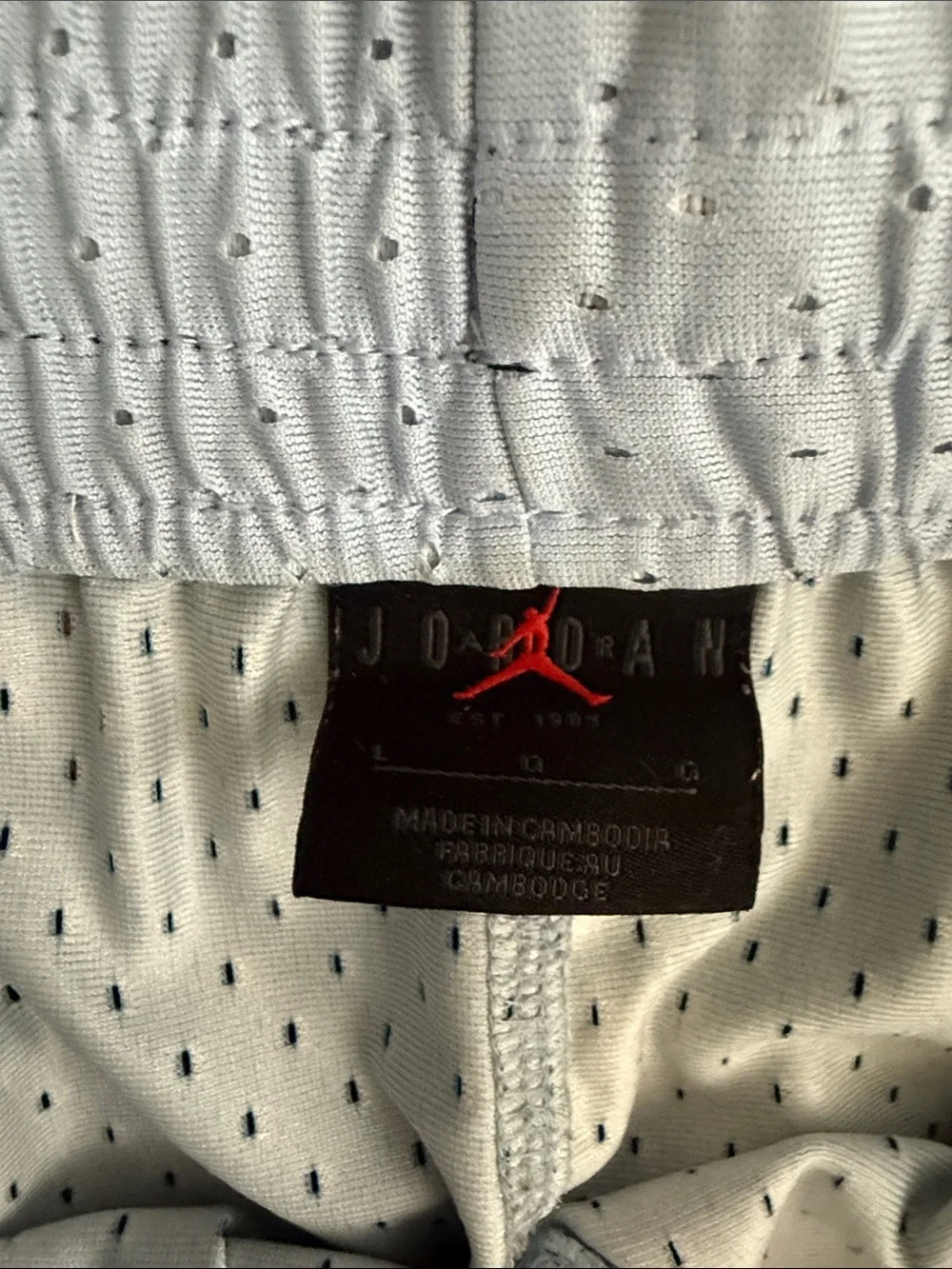 Jordan Men’s Blue and Black Spray-Print Athletic Shorts - Picture 8 of 16
